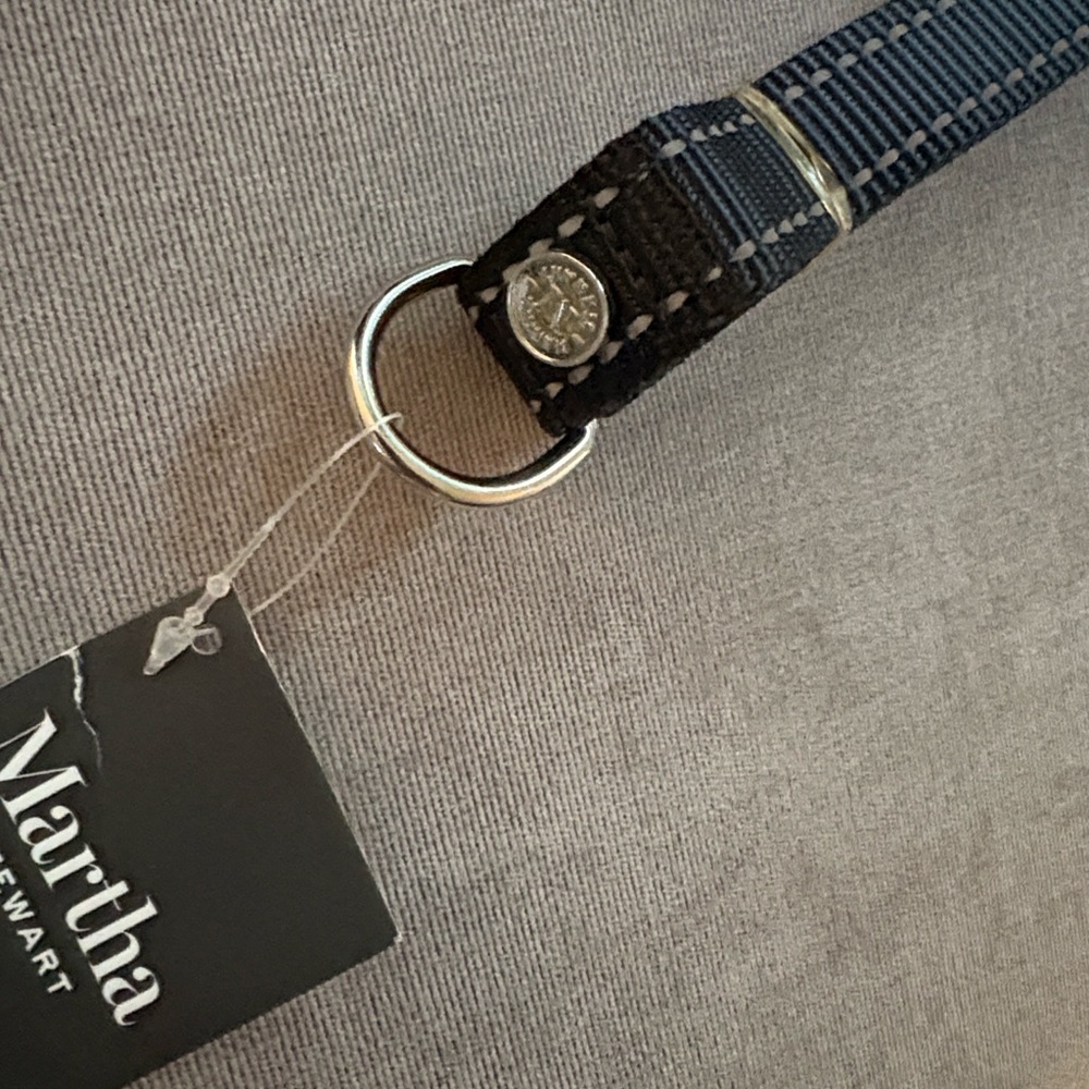 NWT Lot of 2x [Martha Stewart] Black Leather Dog/Cat Collar & Nylon Leash XS - Picture 9 of 11